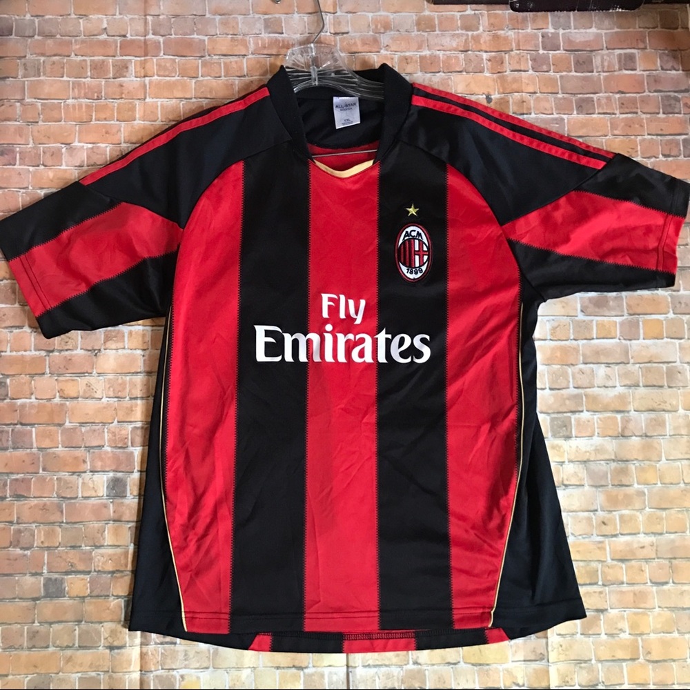 Boys  shirt size yxl fl emirates Itali vintage